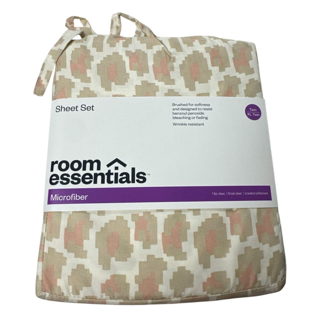 Room Essentials Microfiber Sheet Set‎ XL Twin Bedding Soft Durable Comfortable